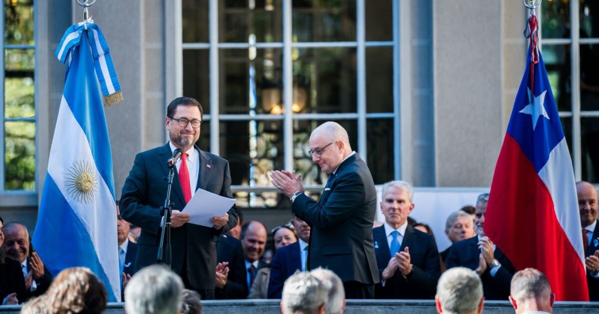 Canciller participa en la conmemoración del Día Nacional de Argentina