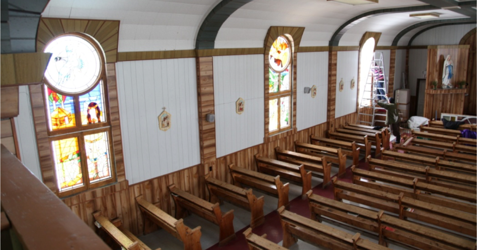 'Un símbolo de sanación y reconciliación': una nueva iglesia toma forma en una remota Primera Nación del norte de Ontario