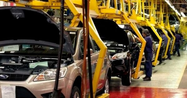 Venta de vehículos incrementó 71% interanual en febrero: hay estabilidad en el consumo, afirma Cavenez