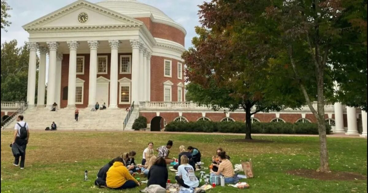 Reanudan citas para visas de estudiante, pero evaluarán “actitudes hostiles” en redes sociales