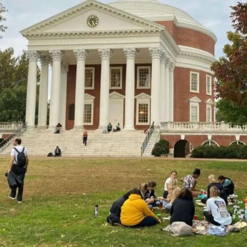 Reanudan citas para visas de estudiante, pero evaluarán “actitudes hostiles” en redes sociales