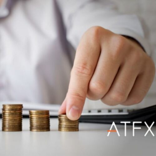 El S&P 500 Apunta a 6600 Puntos Mientras Crecen Riesgos Comerciales y Políticos