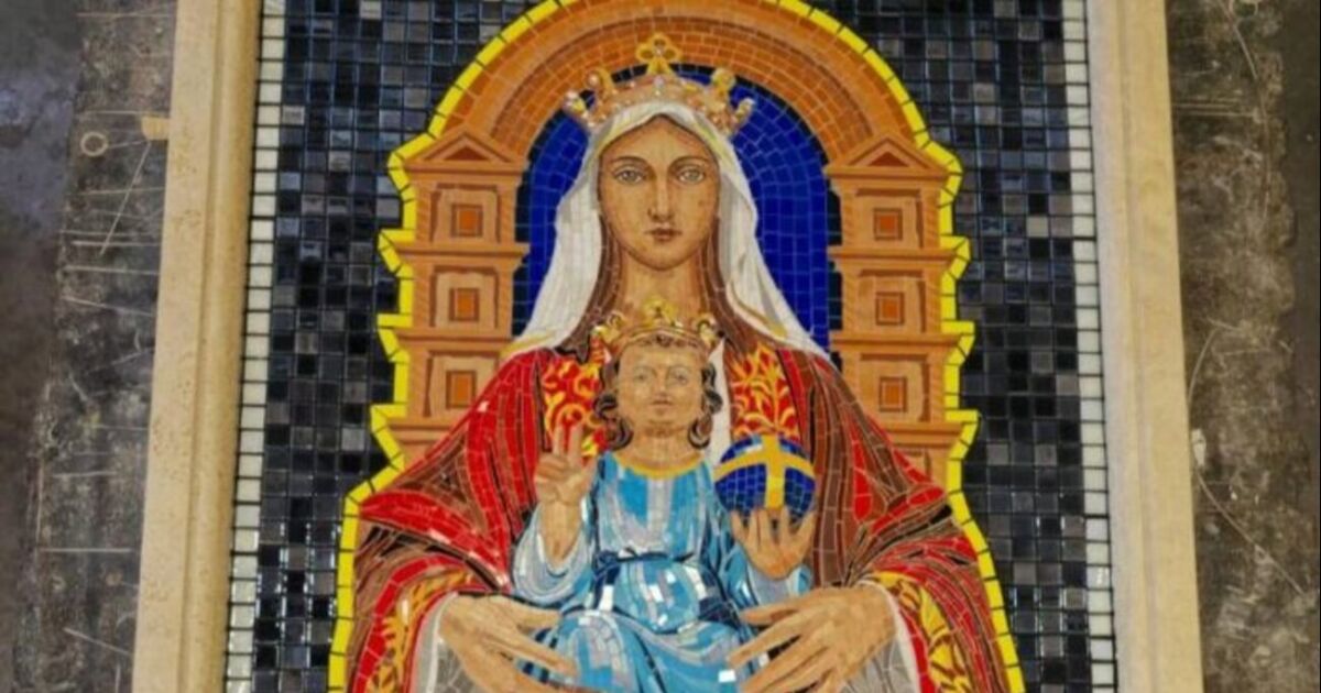 Un mosaico de la Virgen de Coromoto fue colocado en los jardines vaticanos