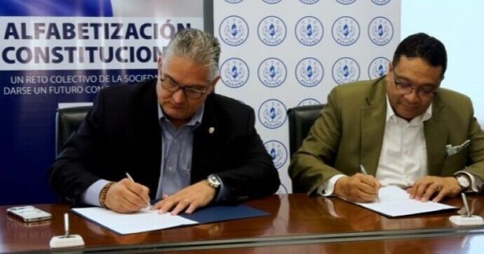 Funcionarios de la CSS se suman al proceso de alfabetización constitucional