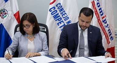Acuerdo para enfrentar problemas artesanía dominicana: Competitividad y BS