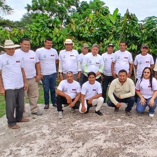 El Plan Cacao de Nestlé Ecuador celebra 10 años de formación para elevar la productividad y competitividad del cacao ecuatoriano mediante sus Escuelas de Agroemprendimiento
