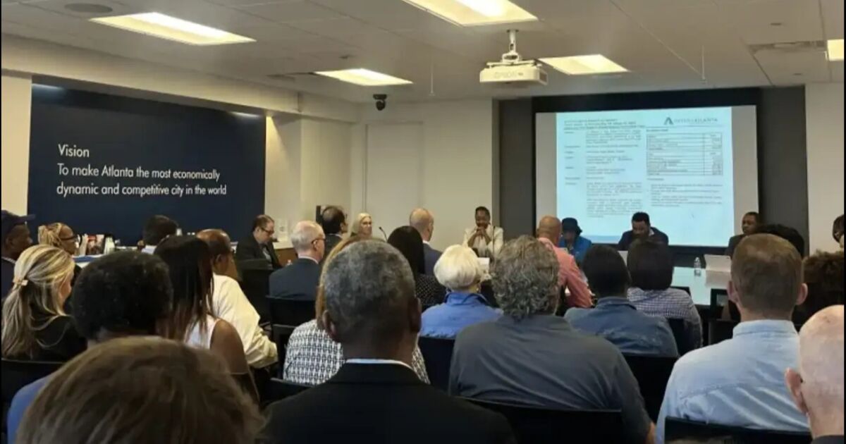 Invest Atlanta otorga $250,000 a empresas locales tradicionales