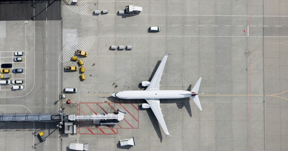 Inteligencia artificial mejora la estabilidad operativa aérea: OAG y Microsoft