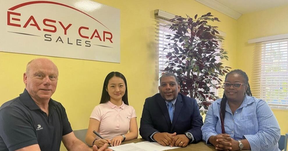 Easy Car Sales consolida un nuevo acuerdo con Geely Group