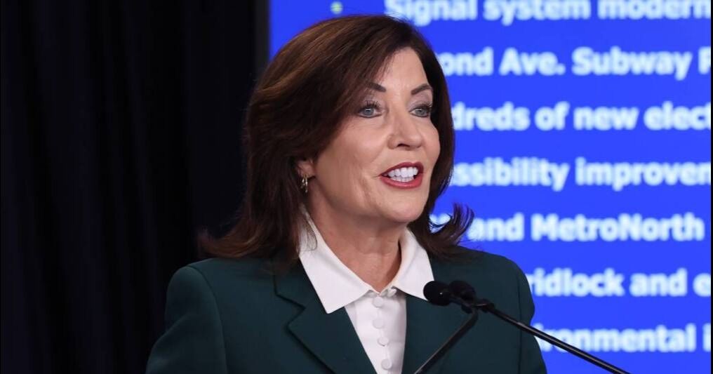 Hochul quiere que una nueva comisión estatal estudie el efecto de la IA en la economía de Nueva York