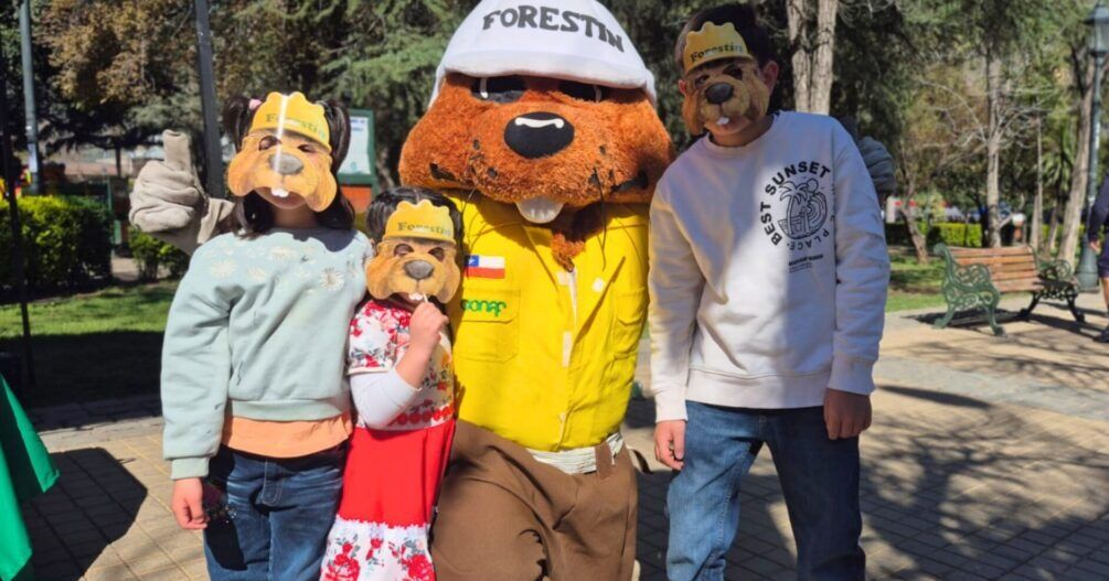 CONAF RM refuerza prevención de incendios forestales durante Fiestas Patrias