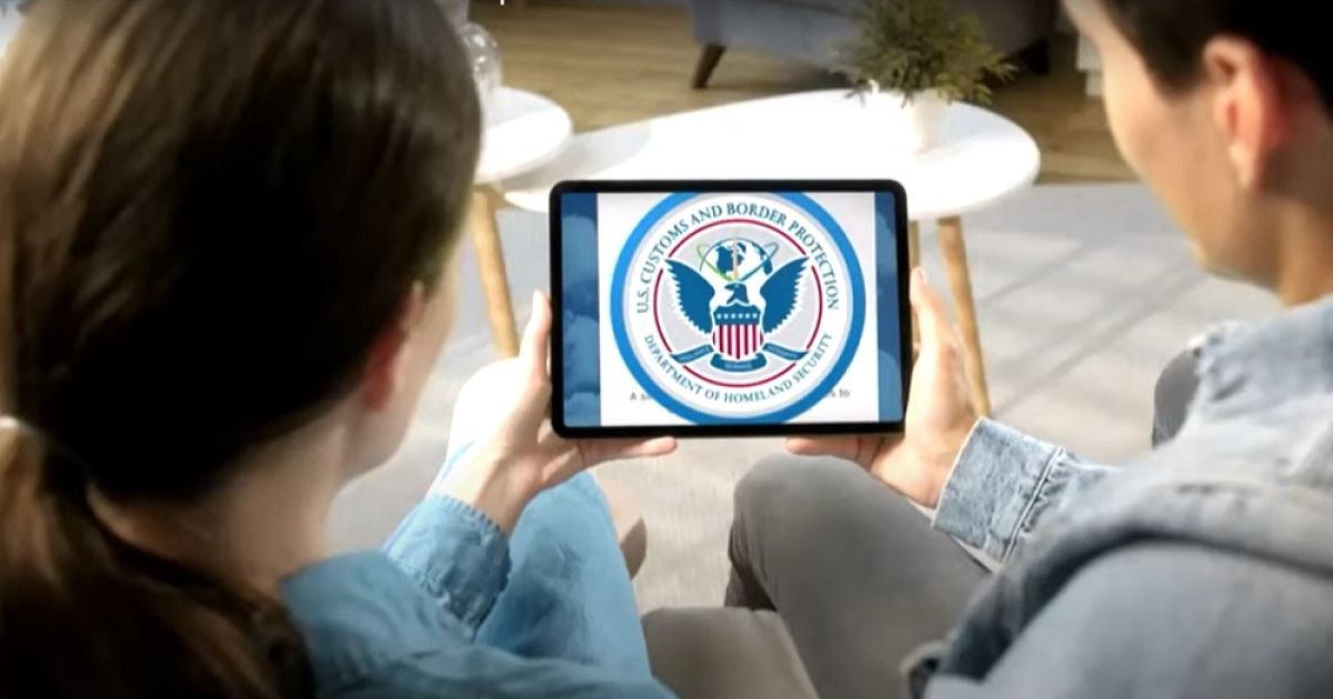 Congresistas de EE.UU. urgen al gobierno a mejorar la app de internet para solicitar asilo