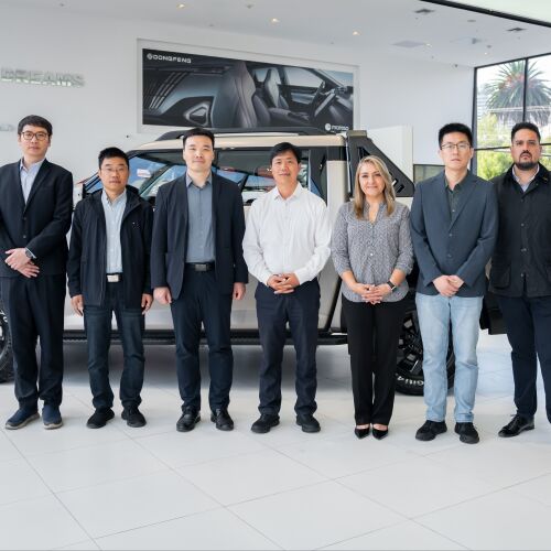 La fábrica Zhengzhou Nissan Automobile visita Ecuador para acompañar el crecimiento de Dongfeng