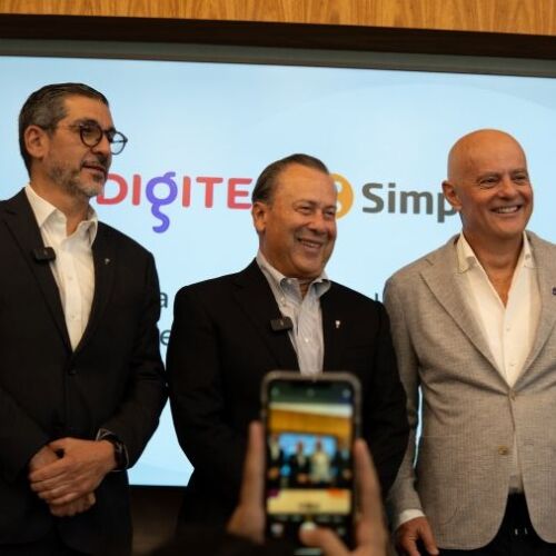 Digitel y Simple firman alianza estratégica para brindar entretenimiento a más de 9 millones de usuarios