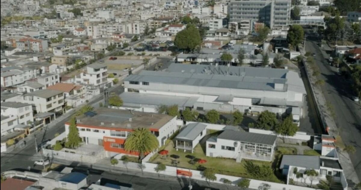 Planta industrial en Quito opera completamente con energía limpia