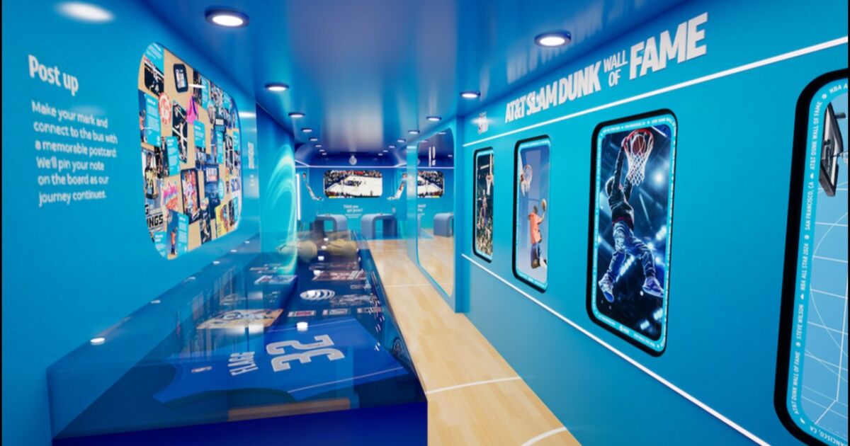 AT&T estrena el nuevo Dunk Bus en Miami con el Heat