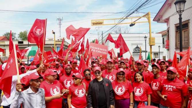 “El pueblo dominicano ha sufrido décadas de corrupción y falsas promesas” dice Quique Antún