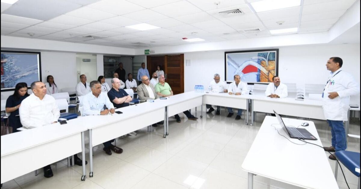 Laboratorio de Aduanas se posiciona como eje clave para el desarrollo de tierras raras en RD