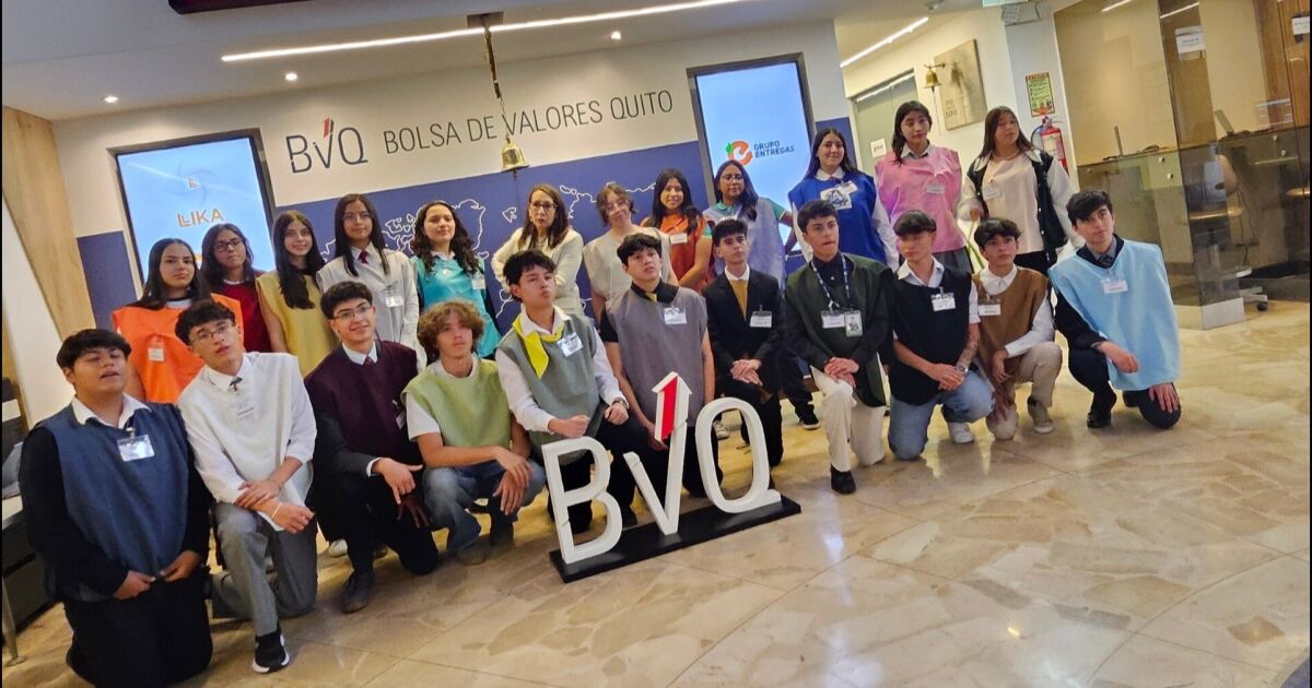 Más de 380 estudiantes de Quito vivirán la experiencia de cotizar en Bolsa en la 19.ª edición de “La Compañía”