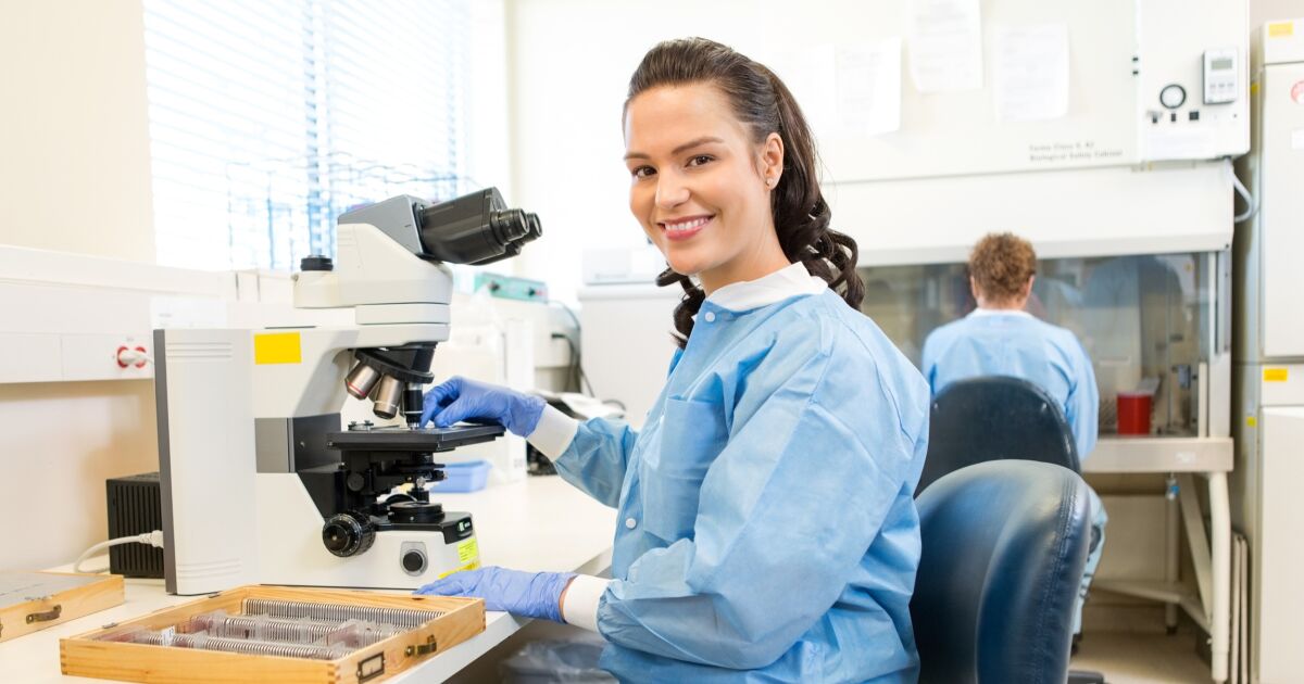 Las mujeres representan el 41 % de graduados en carreras STEM en América Latina