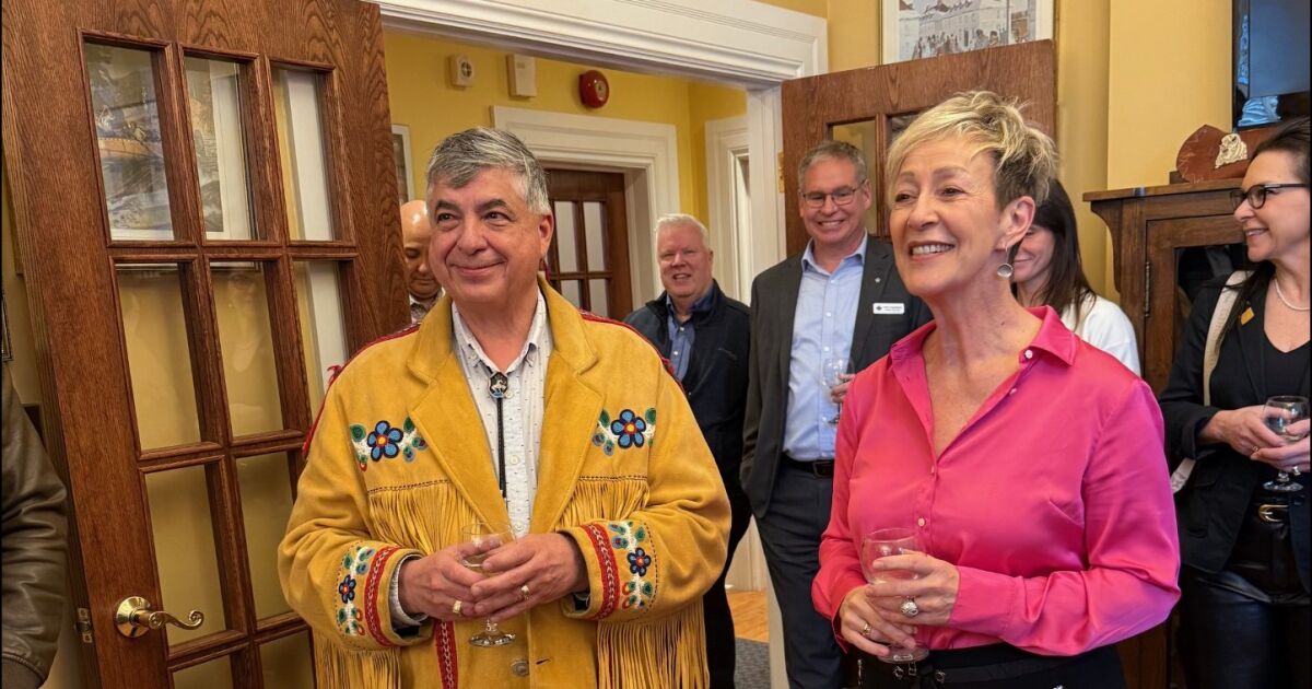 KF Aerospace amplía su presencia nacional con una nueva oficina en Ottawa y fortalece su alianza con la Federación Métis de Manitoba