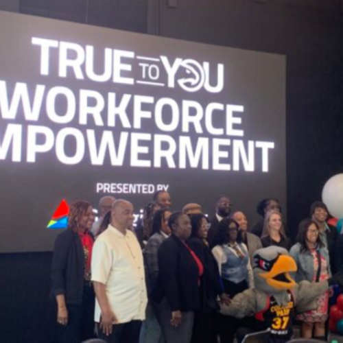 Atlanta Hawks y Georgia Power ofrecen capacitación profesional a veteranos en el evento SMILE