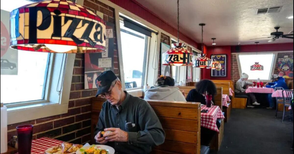 Pizza Hut está reviviendo los años 80 y 90, en Georgia
