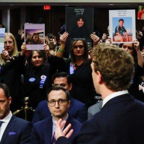 Senado EEUU: Acalorada audiencia con directivos de redes sociales