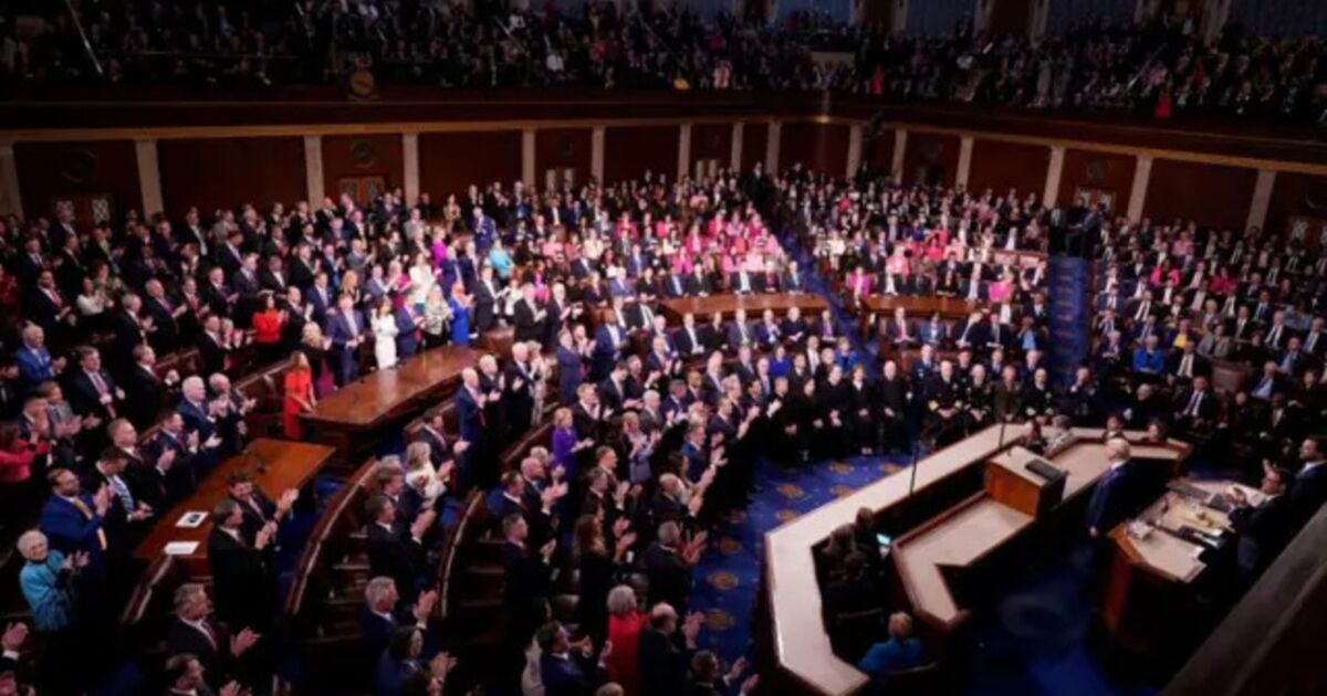 «Estados Unidos está de vuelta», el Presidente Donald Trump en su primer discurso ante el Congreso