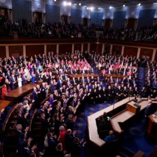 «Estados Unidos está de vuelta», el Presidente Donald Trump en su primer discurso ante el Congreso