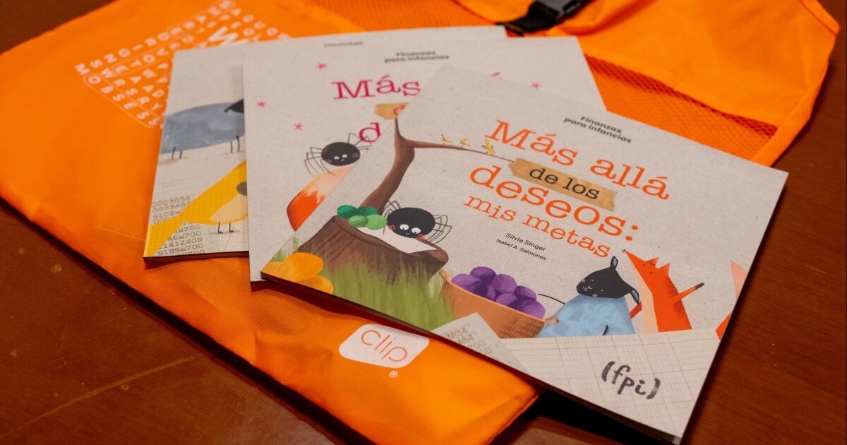 Lanza editorial ateconqueso serie “Finanzas para Infancias” para impulsar educación financiera de la niñez