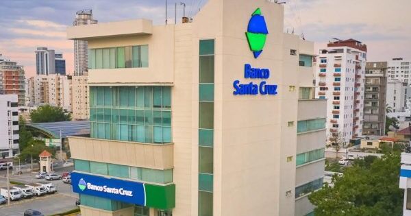 Banco Santa Cruz gana premio innovación en gestión riesgos