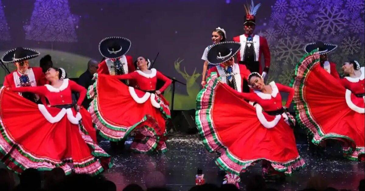 La Compañía de Danza Calpulli cuenta una historia navideña mexicoamericana en 'Navidad' en el Ayuntamiento de Flushing