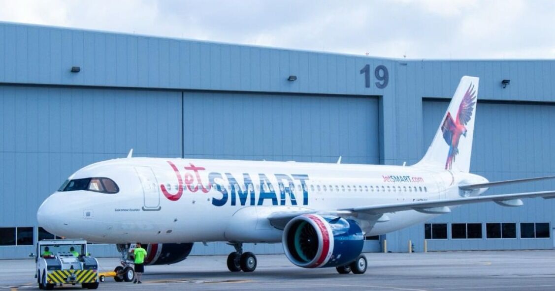 JetSmart alcanza su avión 50 y confirma la llegada de tres aeronaves más para fortalecer su operación en Colombia