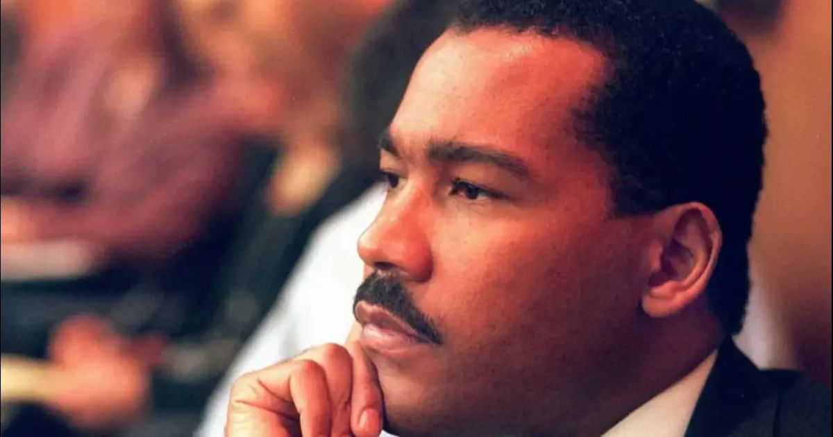 El hijo menor de MLK Jr, Dexter King, muere de cáncer de próstata a los 62 años