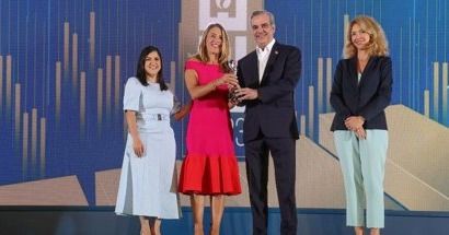 República Dominicana premia a Grupo Piñero por su aportación económica, con 63 millones en inversiones