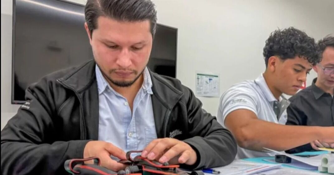 Talento, ciencia y tecnología unen a más de 500 estudiantes en las finales de STEM Racing 2026