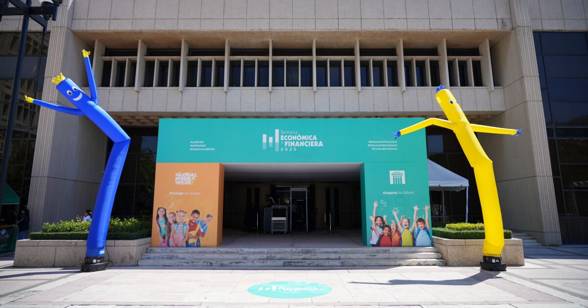 Asociación Cibao presenta agenda educativa para la Semana Económica y Financiera del BCRD