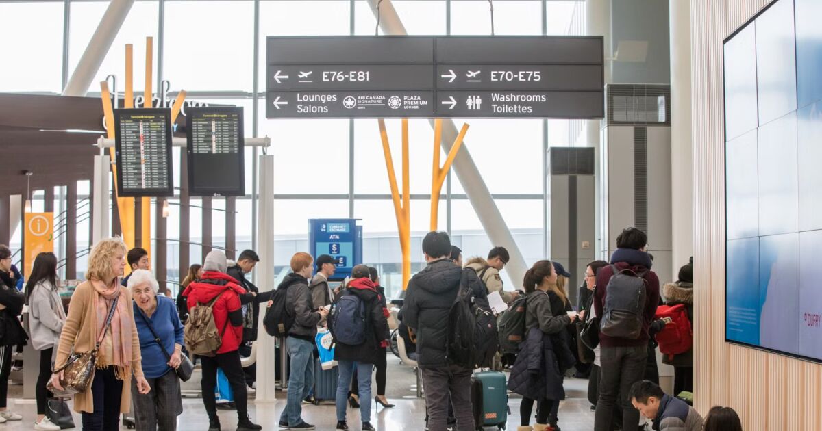 Air Canada tiene un código de vestimenta sorprendentemente estricto dirigido a pasajeros específicos