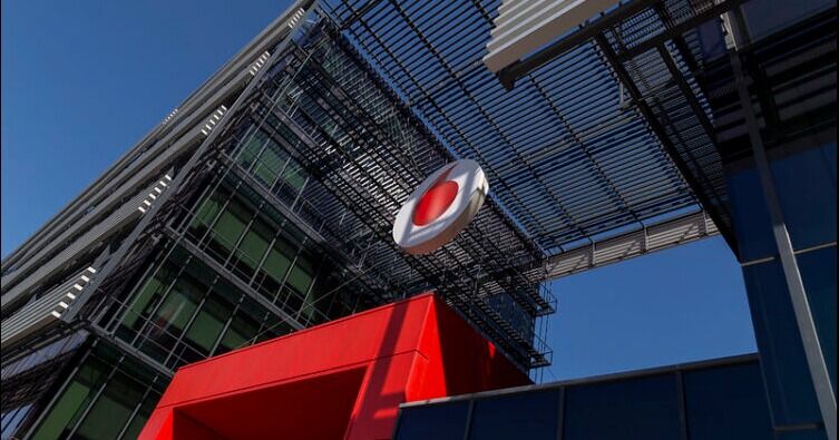 Vodafone y Heineken España sellan una alianza estratégica para impulsar la transformación digital y la competitividad de la hostelería