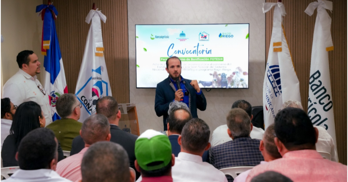 Destinan RD 30 millones para dinamizar sector lechero con riego tecnificado