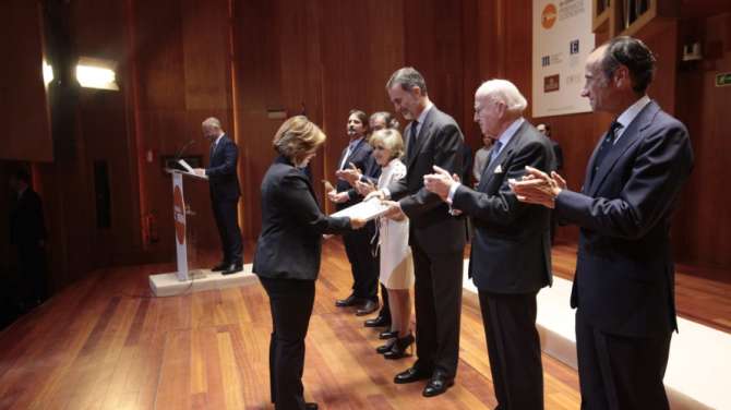 Rey de España entrega premio a Banco Adopem por su compromiso contra la exclusión social y pobreza