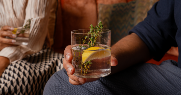 Diageo promueve la magia de moderar: un nuevo capítulo en su compromiso con el consumo responsable durante la temporada de fiestas