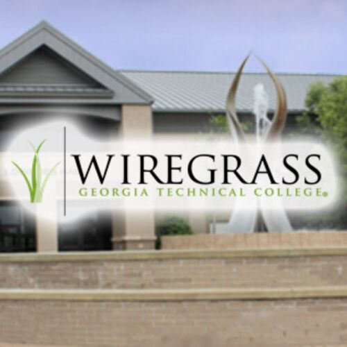 Wiregrass firma un acuerdo de transferencia de estudiantes con UGA