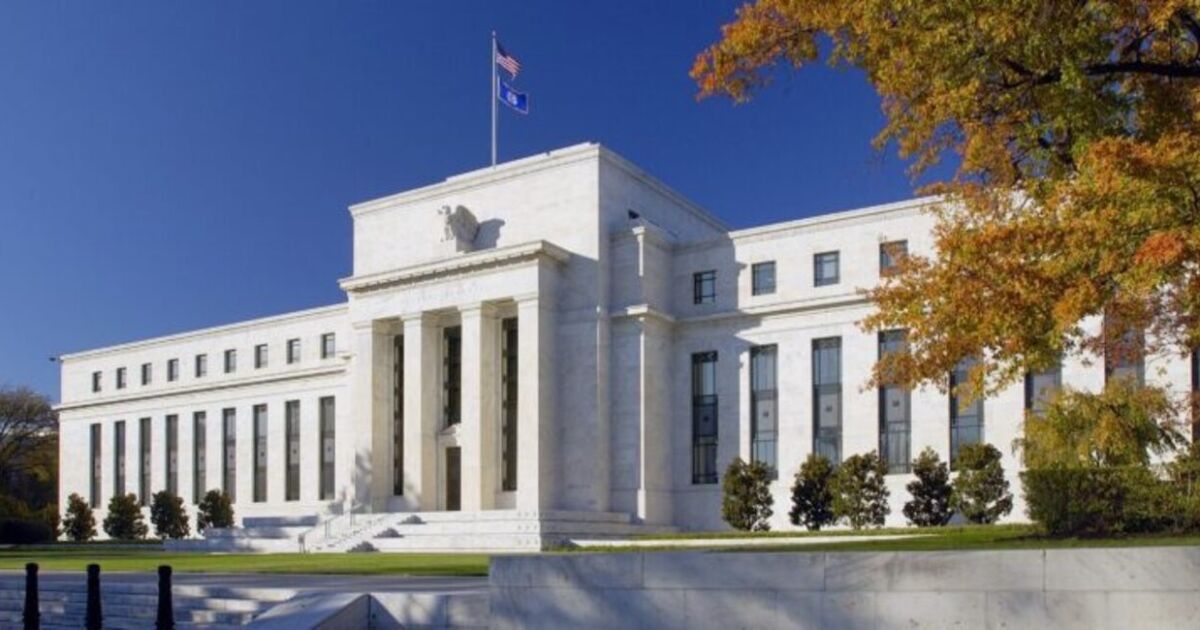 Fed mantiene tasas de interés ante incertidumbre económica global