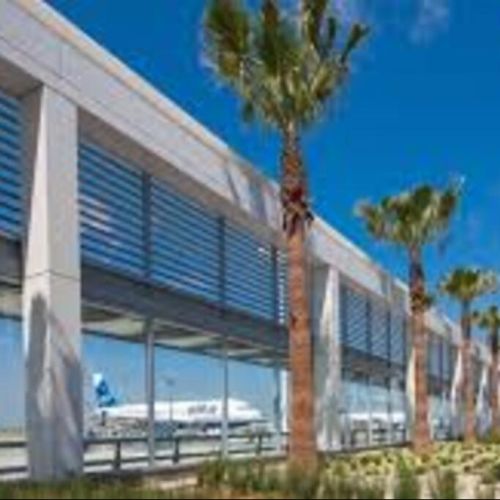 Agenda de Aeropuertos Limpios de Carbajal incluida en proyecto de reautorización de la FAA