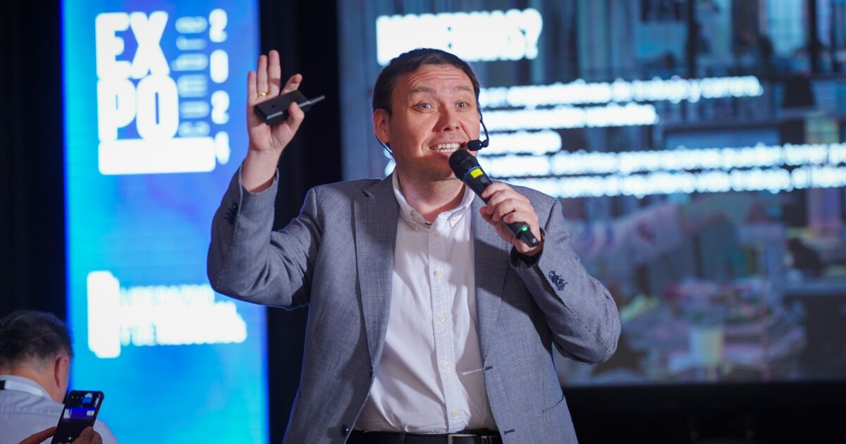 Liderazgo Regenerativo: Un Nuevo Camino Hacia el Futuro