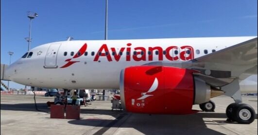 Avianca imita a Latam y busca aviones pequeños de Embraer