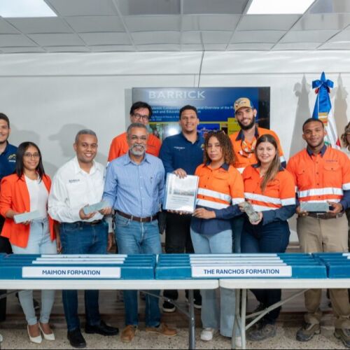 Barrick fortalece jóvenes en formación geológica en UTECO