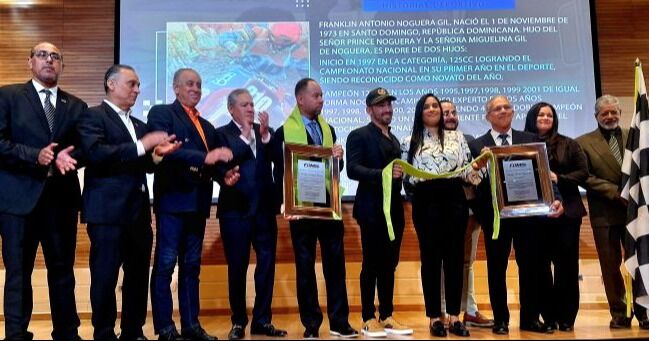 FDM Premia a mejores pilotos de RD y exalta a ex corredores al Salón de la Fama